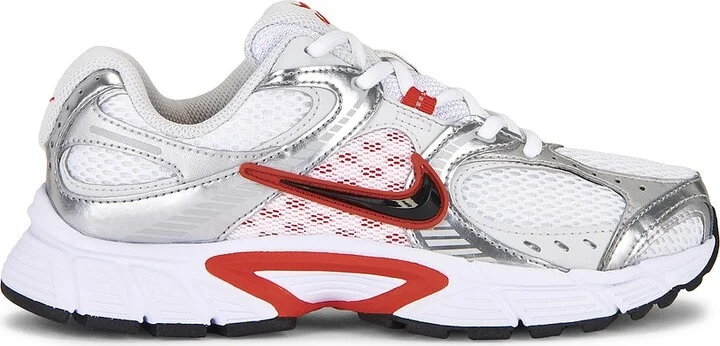 Nike V5 Runner Sneaker in White