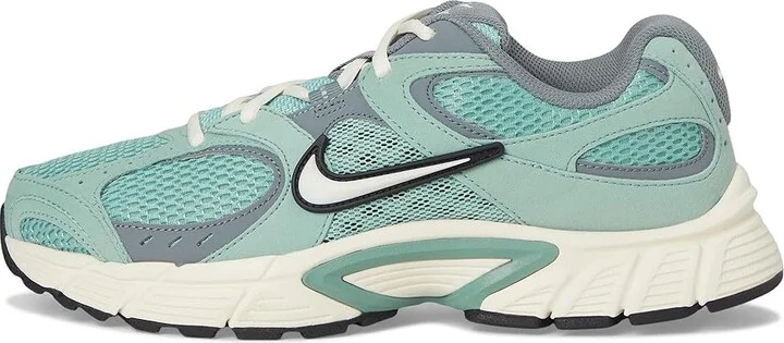 Nike V5 Runner Women's Shoes Cannon/Pale Ivory/Cool Grey/Black/Black : 8 B - Medium - Image 6