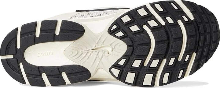 Nike V5 Runner Women's Shoes Light Orewood Brown/Pale Ivory/Black/Black : 9.5 B - Medium - Image 3