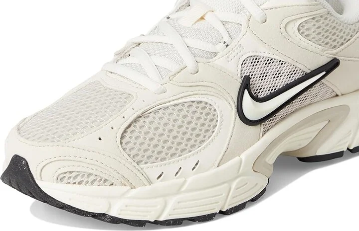 Nike V5 Runner Women's Shoes Light Orewood Brown/Pale Ivory/Black/Black : 9.5 B - Medium - Image 7