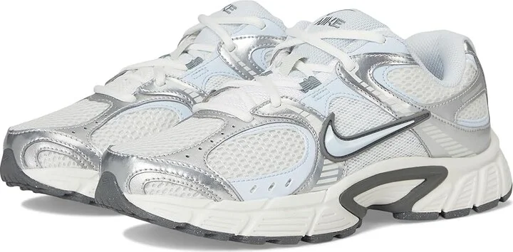 Nike V5 Runner Women's Shoes Summit White/Smoke Grey/Blue Tint : 8.5 B - Medium