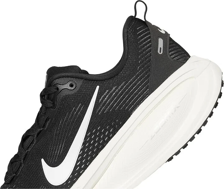 Nike Vomero 18 Men's Shoes Black/Summit White/Coconut Milk : 6.5 D - Medium, Textile - Image 7
