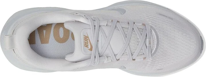 Nike Vomero 18 Women's Shoes Vast Grey/Wolf Grey/Summit White/Hemp : 8 B - Medium, Synthetic - Image 2
