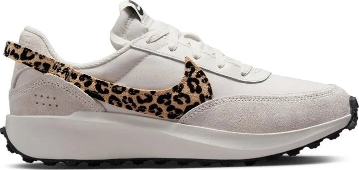Nike Waffle Debut Running Shoe