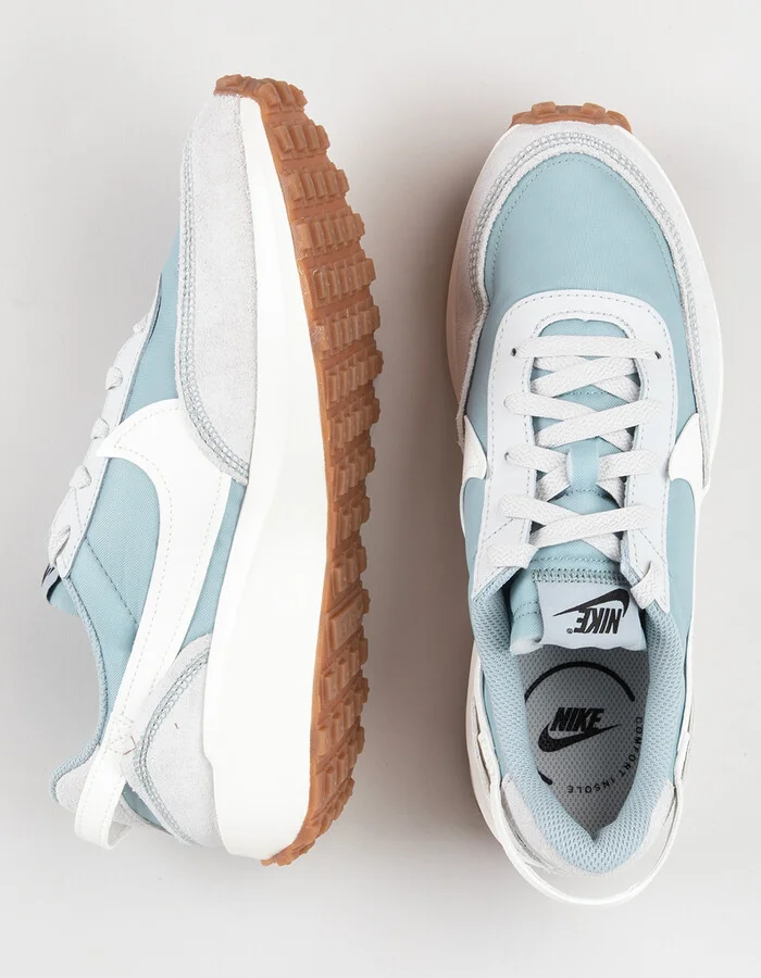 NIKE Waffle Debut Womens Shoes - Image 5