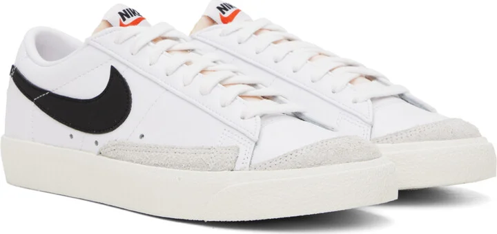 Nike White & Black Blazer Low '77 Vintage Sneakers - Image 4