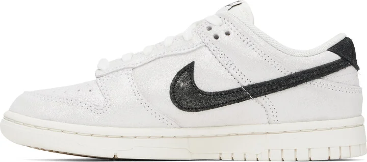 Nike White & Black Dunk Low SE Sneakers - Image 3