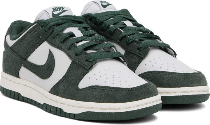 Nike White & Green Dunk Low Sneakers - Image 4