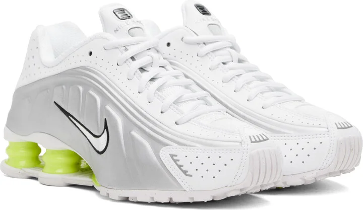 Nike White & Silver Shox R4 Sneakers - Image 4