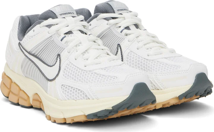 Nike White Zoom Vomero 5 Sneakers - Image 4