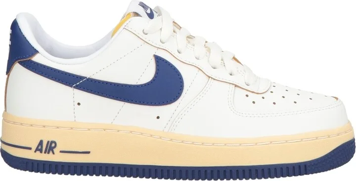 Nike Woman Sneakers - Image 3
