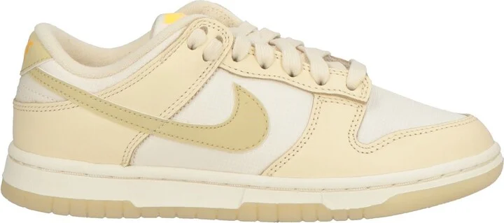 Nike Woman Sneakers - Image 3