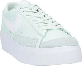 Nike Woman Sneakers - Image 2