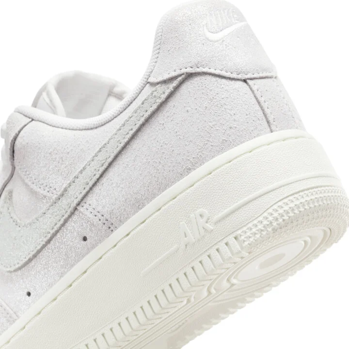 Nike Women's Air Force 1 '07 SE Shoes in White | HQ3499-100 - Image 8