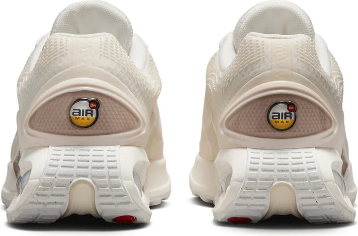 Nike Women's Air Max Dn SE Shoes in White | HV4436-133 - Image 6