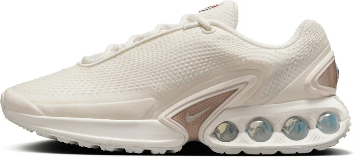 Nike Women's Air Max Dn SE Shoes in White | HV4436-133