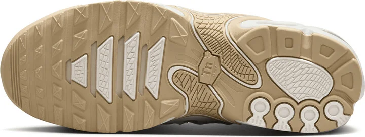 Nike Women's Air Max Plus Drift Shoes in White | FV4081-103 - Image 2