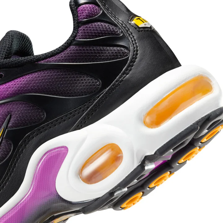 Nike Women's Air Max Plus Shoes in Black | DZ3670-005 - Image 8