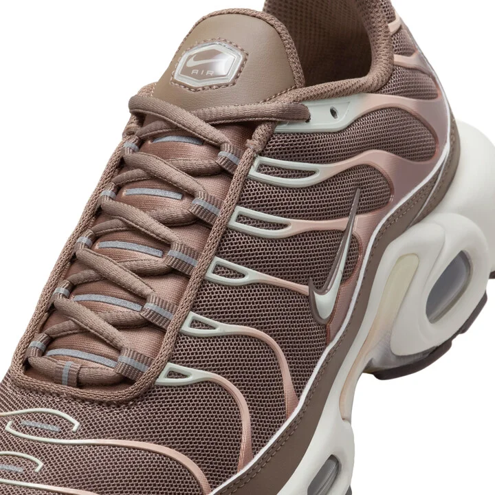 Nike Women's Air Max Plus Shoes in Brown | DZ3671-200 - Image 7