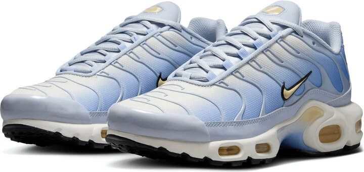 Nike Women's Air Max Plus Shoes in Grey | DZ3670-004 - Image 4