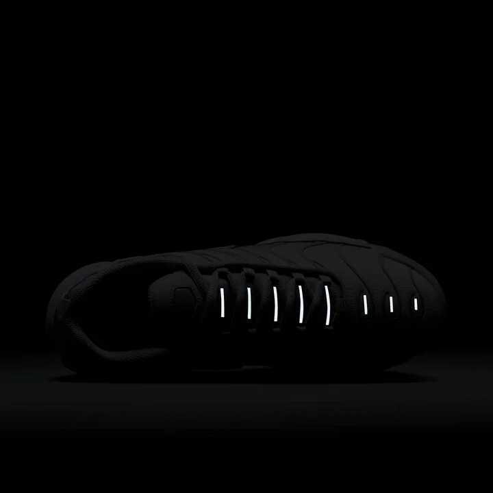 Nike Women's Air Max Plus Shoes in Grey | DZ3670-004 - Image 8