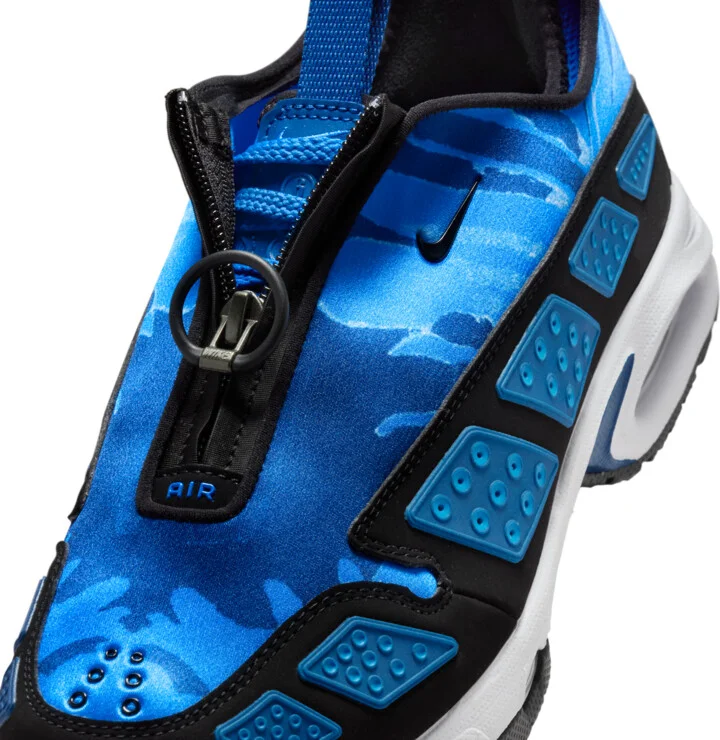 Nike Women's Air Max SNDR Camo Shoes in Blue | IB6863-400 - Image 7