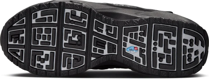 Nike Women's Air Max SNDR Shoes in Black | FZ2068-001 - Image 2