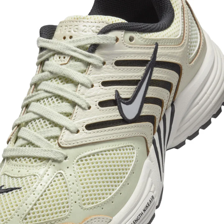 Nike Women's Air Pegasus 2005 Shoes in Green | FQ3571-001 - Image 7