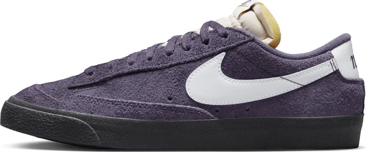 Nike Women's Blazer Low '77 Vintage Shoes in Purple | FQ8060-500