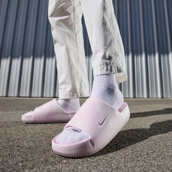 Nike Women's Calm SE Slides in Pink | FV5643-600 - Image 2