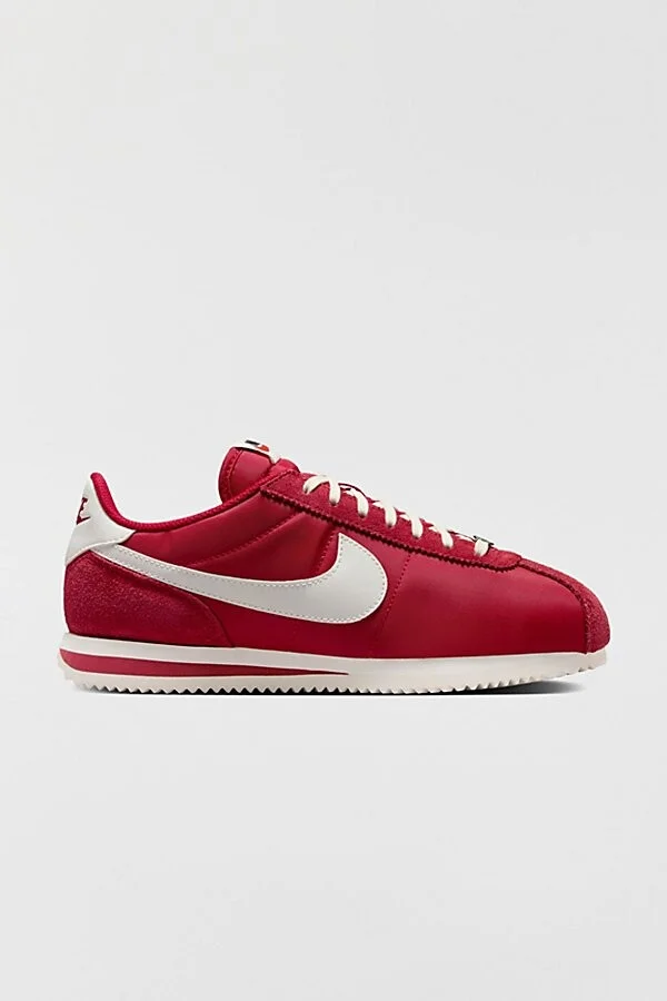 Gym Red/Sail