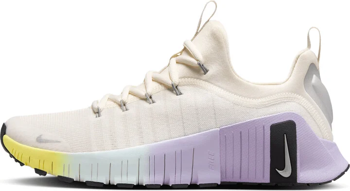 Nike Women's Free Metcon 6 SE Workout Shoes in Grey | HJ6214-001