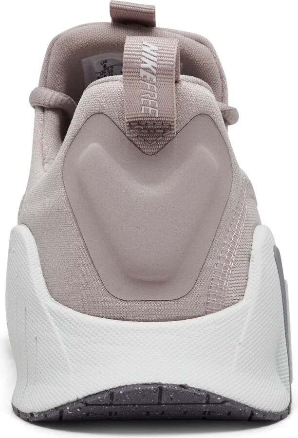 Nike Women's Free Metcon 6 Training Sneakers from Finish Line - Voilet/White - Image 4