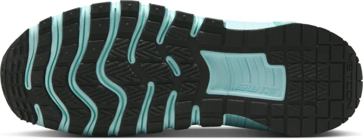 Nike Women's Free Metcon 6 Workout Shoes in Green | FJ7126-301 - Image 2