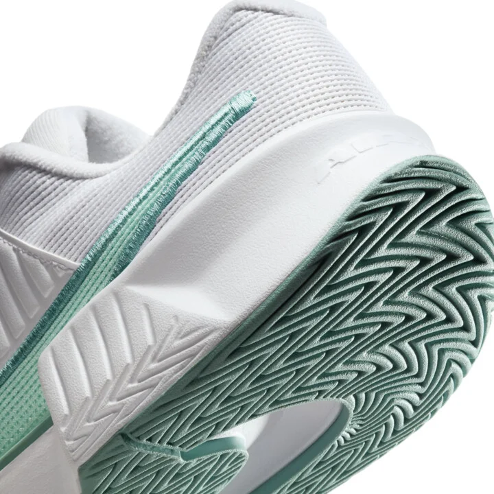 Nike Women's GP Challenge Pro Hard Court Tennis Shoes in White | FB3146-107 - Image 8