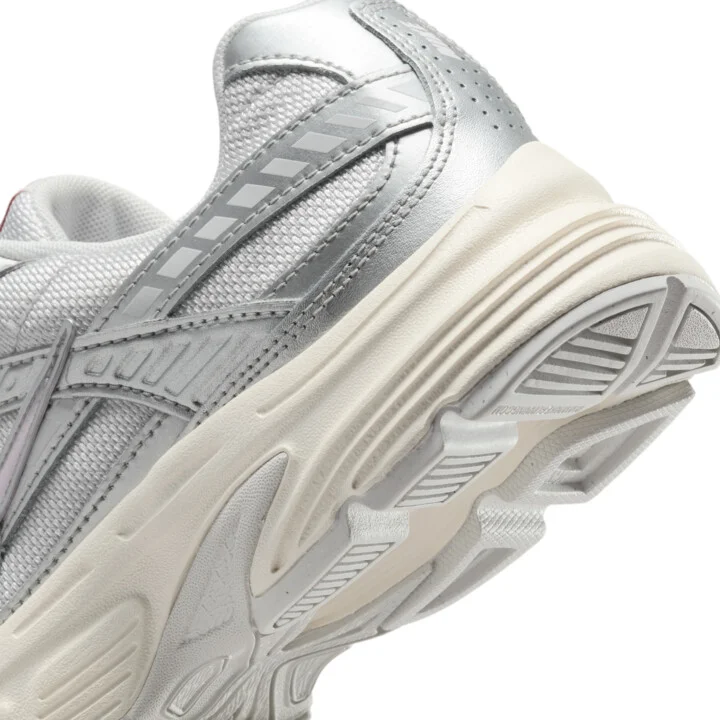 Nike Women's Initiator Shoes in Grey | IB4483-078 - Image 8
