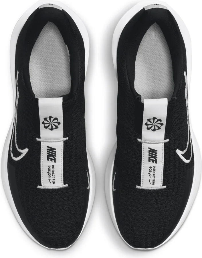 Nike Women's Interact Run EasyOn Road Running Shoes in Black | FV5591-001 - Image 4