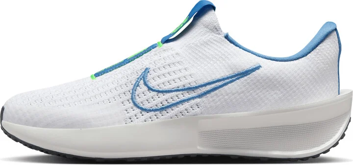 Nike Women's Interact Run EasyOn Road Running Shoes in White | FV5591-102
