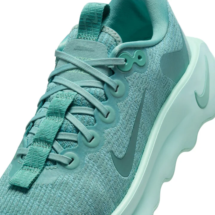 Nike Women's Motiva Walking Shoes in Green | DV1238-011 - Image 7