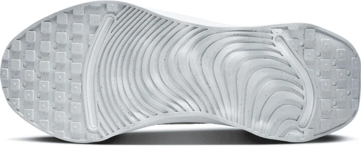 Nike Women's Motiva Walking Shoes in White | DV1238-106 - Image 2