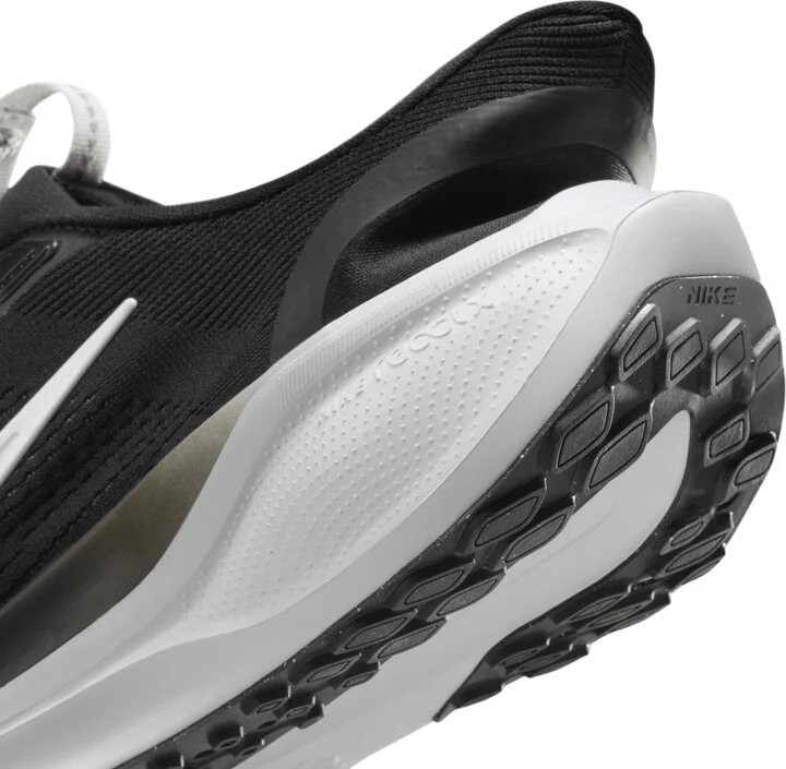 Nike Women's Pegasus EasyOn Road Running Shoes in Black | FQ7844-002 - Image 9