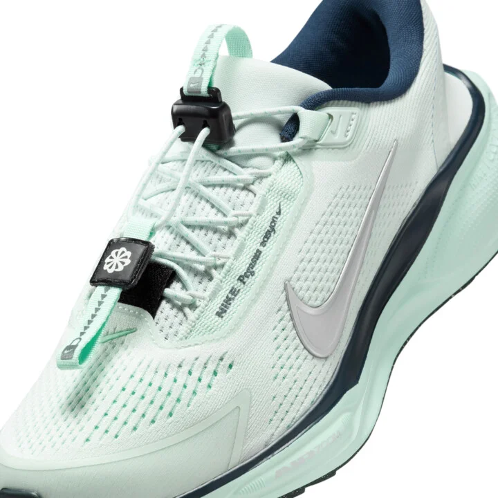 Nike Women's Pegasus EasyOn Road Running Shoes in Blue | FQ7844-400 - Image 7