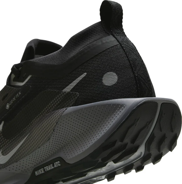 Nike Women's Pegasus Trail 5 GORE-TEX Waterproof Trail Running Shoes in Black | FQ0912-001 - Image 8