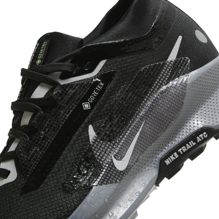 Nike Women's Pegasus Trail 5 GORE-TEX Waterproof Trail Running Shoes in Black | FQ0912-001 - Image 10