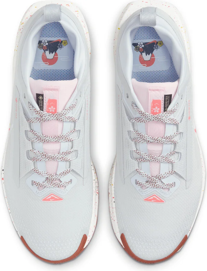 Nike Women's Pegasus Trail 5 GORE-TEX Waterproof Trail Running Shoes in Grey | FQ0912-007 - Image 4