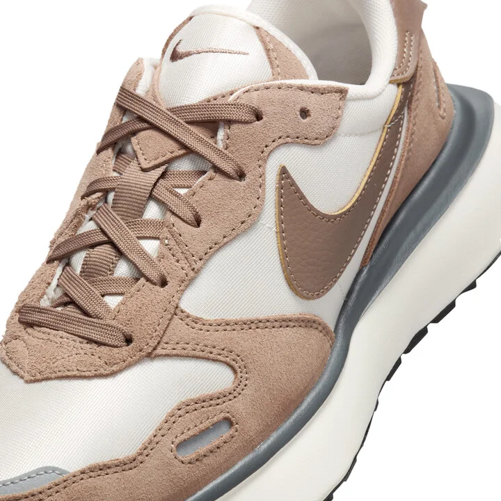 Nike Women's Phoenix Waffle Shoes in Grey | FD2196-005 - Image 7