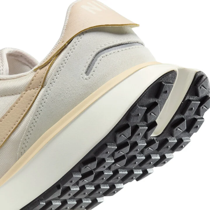 Nike Women's Phoenix Waffle Shoes in White | FD2196-104 - Image 8