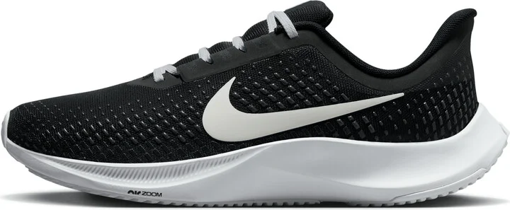 Nike Women's Power Flight Cheerleading Shoes in Black | FV6290-001