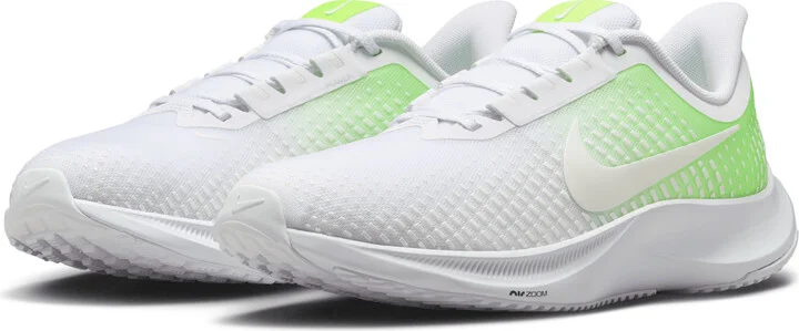 Nike Women's Power Flight Cheerleading Shoes in Yellow | FV6290-700 - Image 5