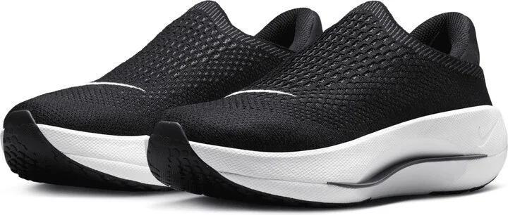 Nike Women's Reina EasyOn Shoes in Black | FN0345-001 - Image 5